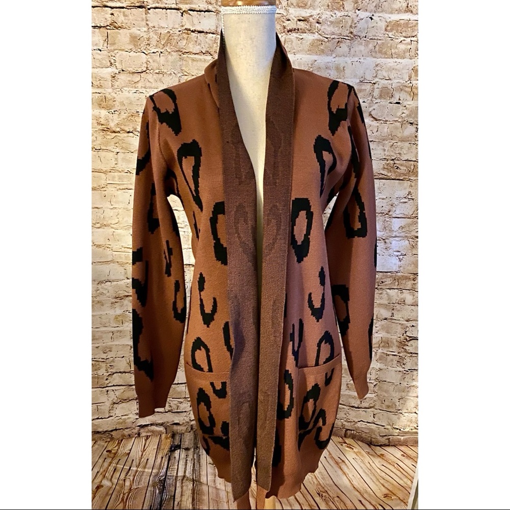 NWT Adorable Leopard Print Cardigan